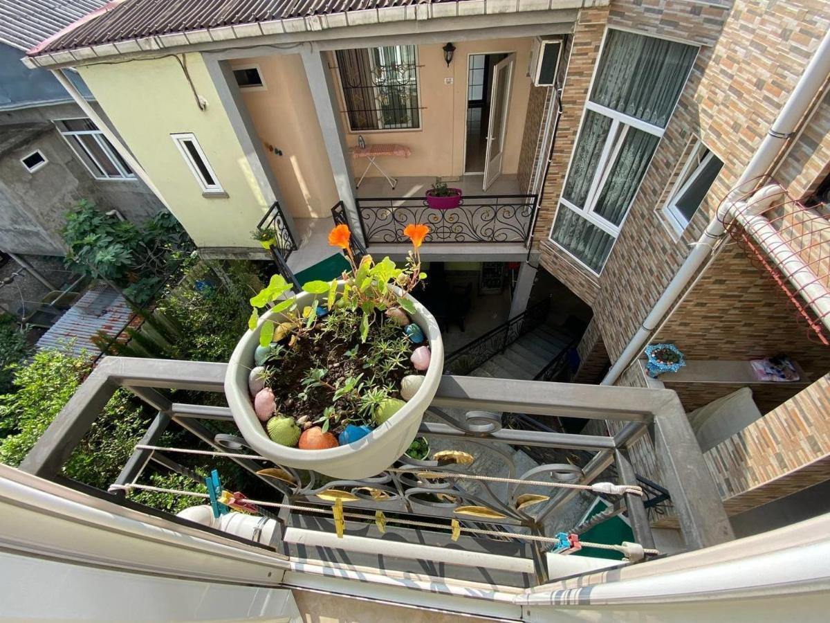 Guest House Ocean Force 바투미 외부 사진